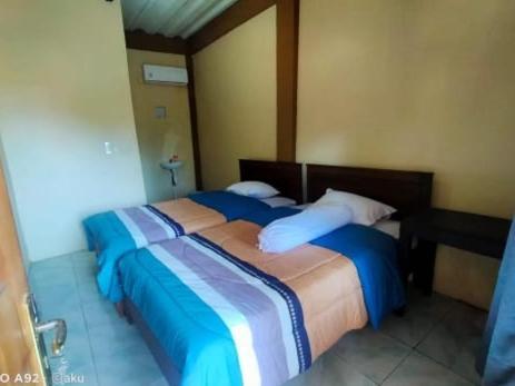 Andira Homestay ラブハン・バジョ エクステリア 写真